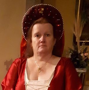 Meet your Posher, Pauline